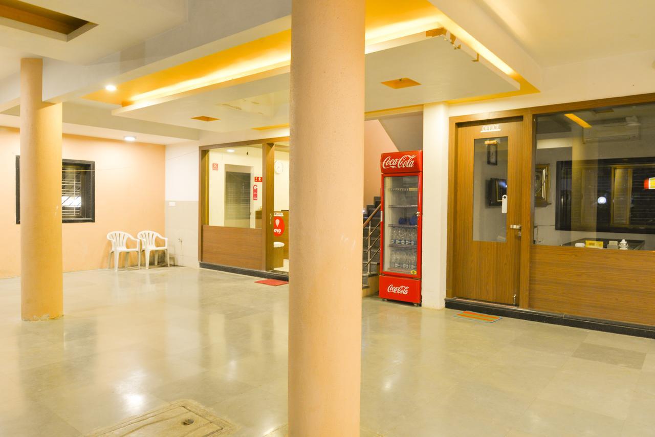 Hotel Midtown Inn Nashik Exterior foto