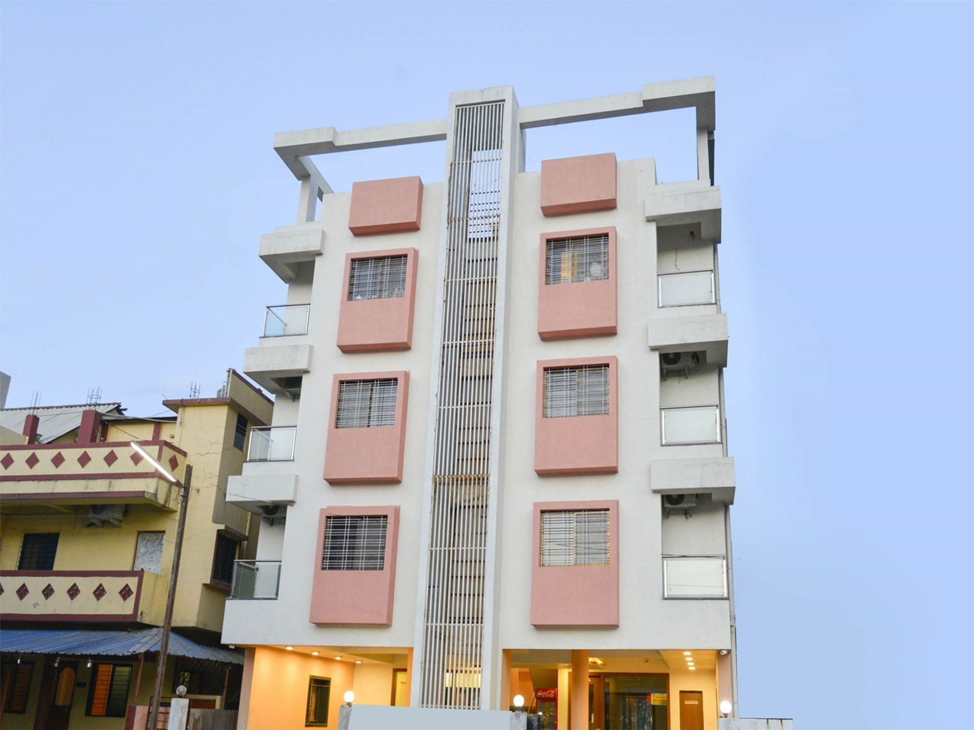 Hotel Midtown Inn Nashik Exterior foto
